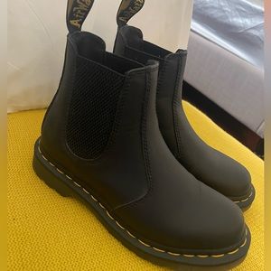 gently worn Dr. martens